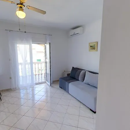 Nena Apartmán Povljana