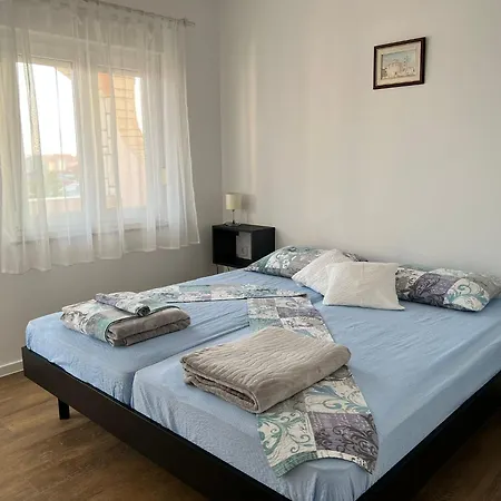 Nena Apartmán Povljana