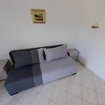 Nena Apartament Povljana