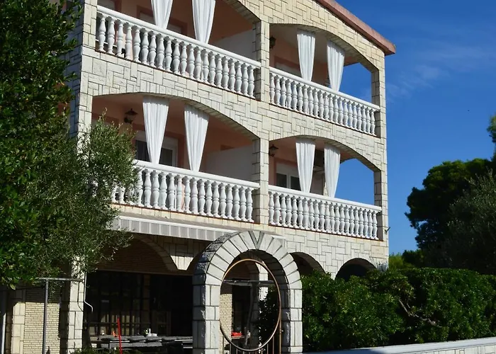 Apartmán Nena Povljana